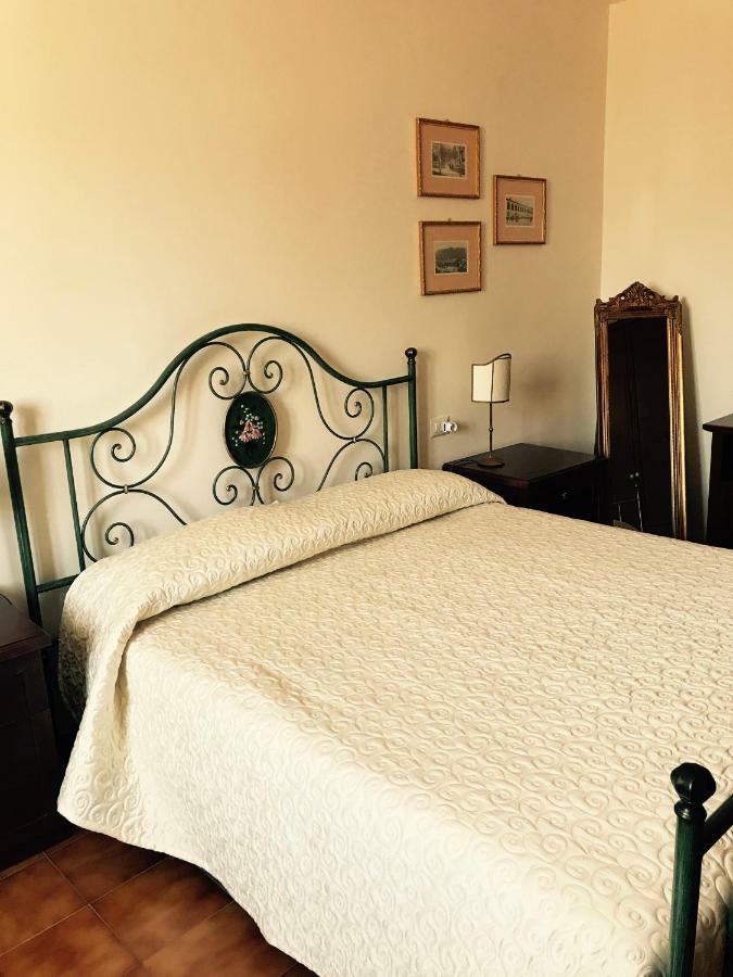 B&B La Dimora Del Capitano Фабриано Экстерьер фото